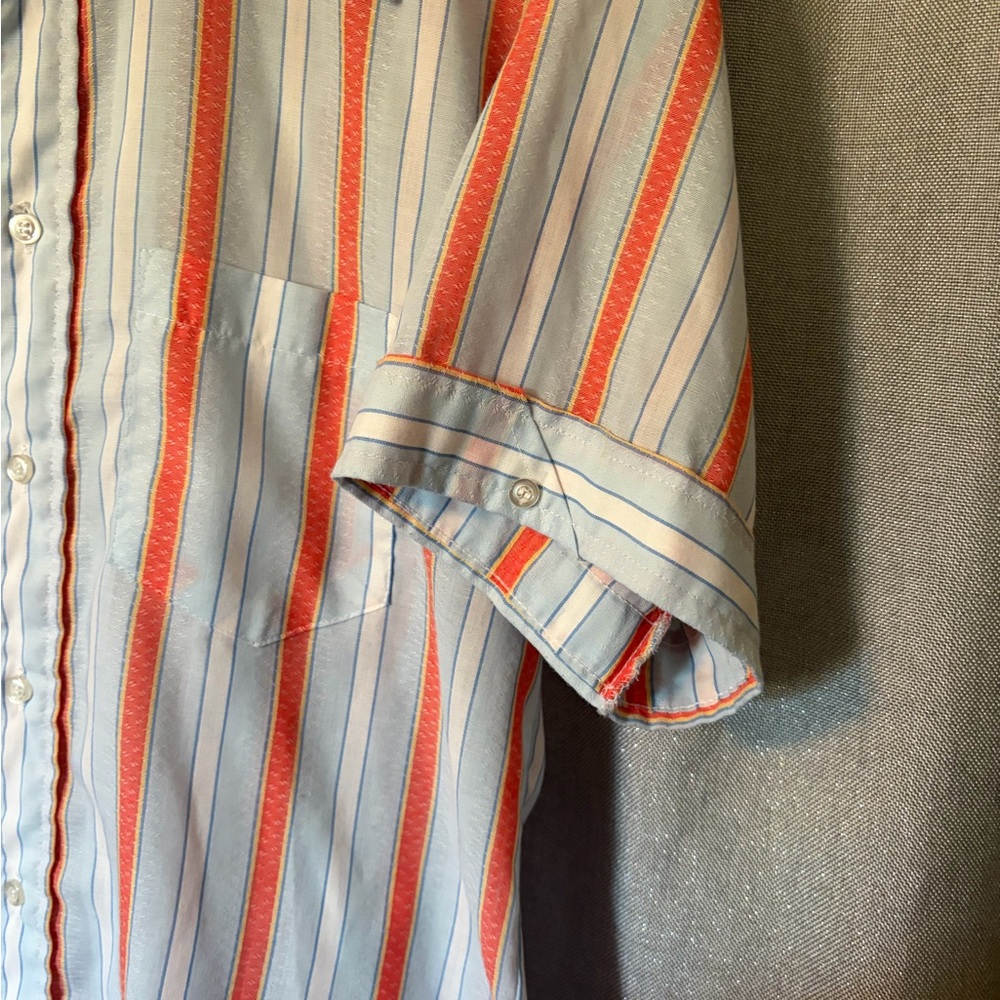 Vintage Men's Striped Shirt - Picture 5 of 6